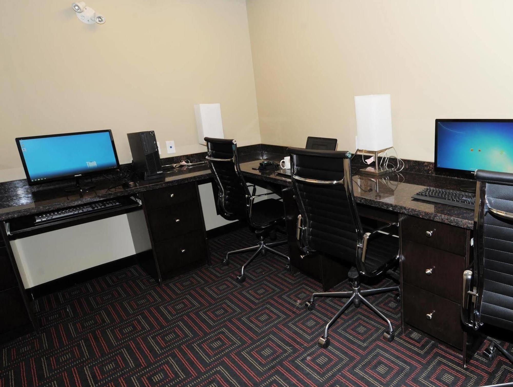 Best Western Plus Peace River Hotel & Suites Luaran gambar